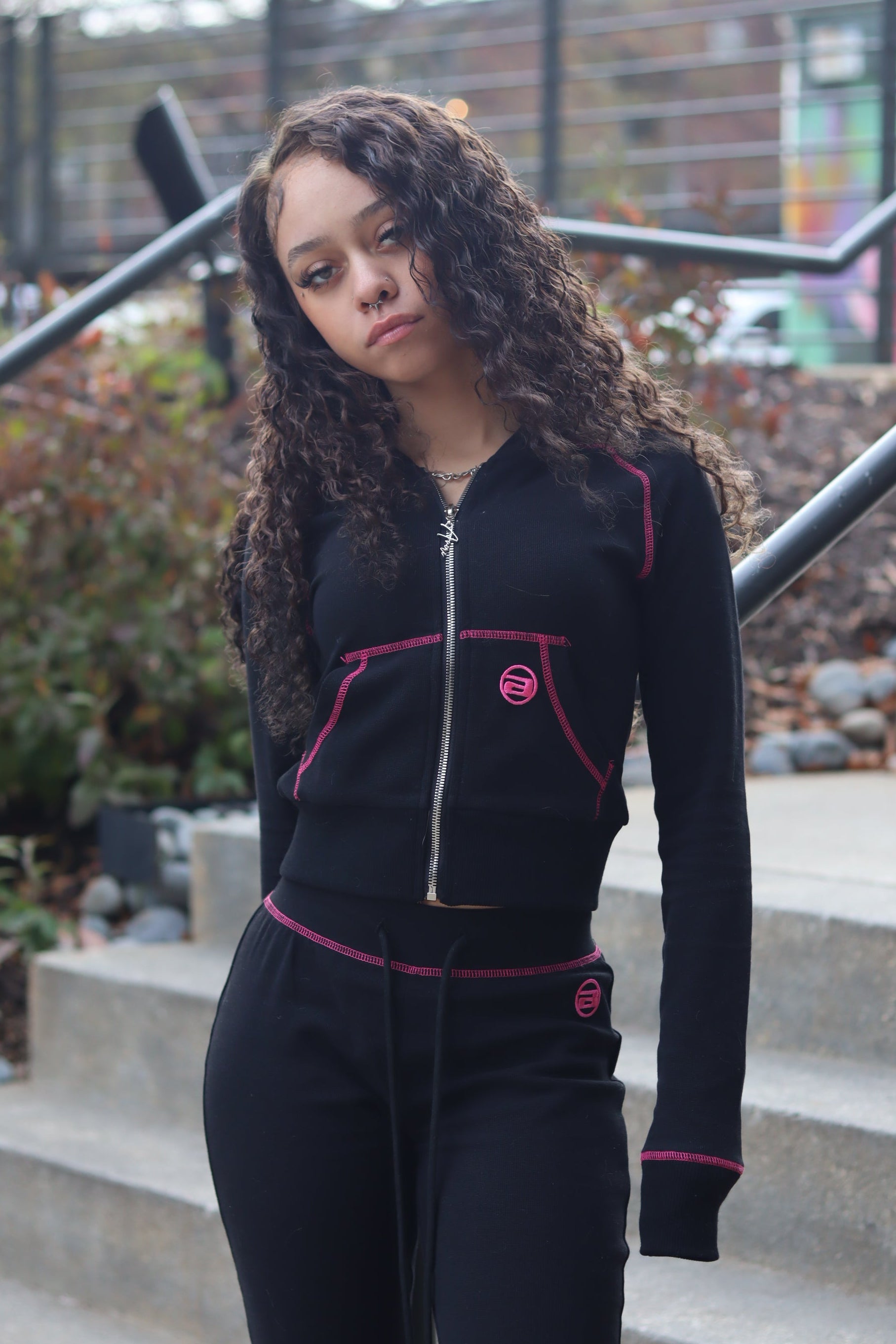 Onyx Sweatpants (black/pink)